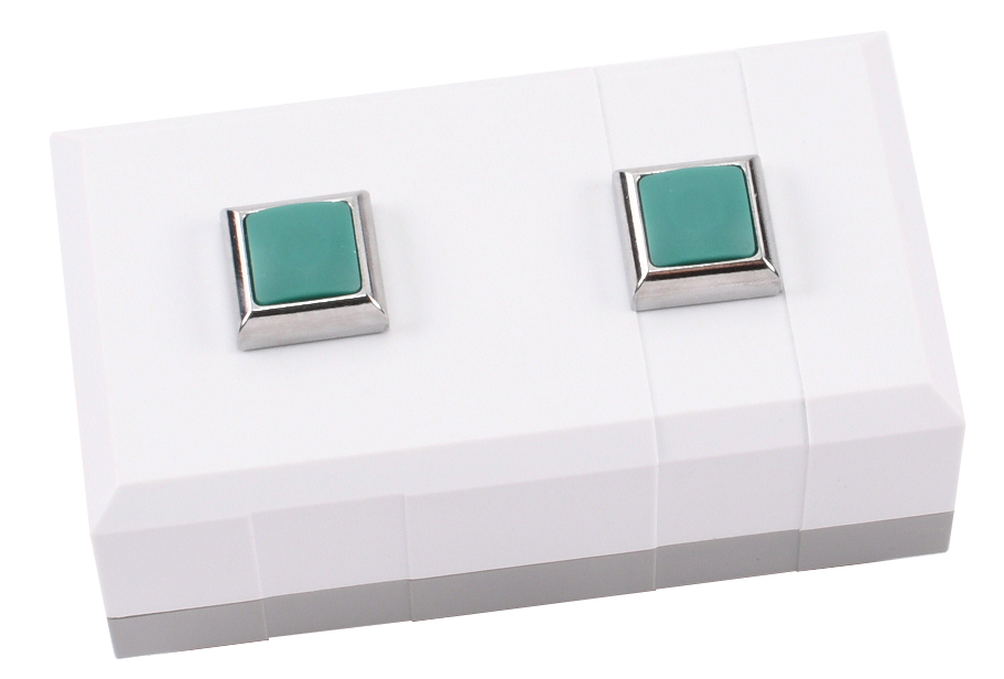 Tofi, Betjening til ryggen